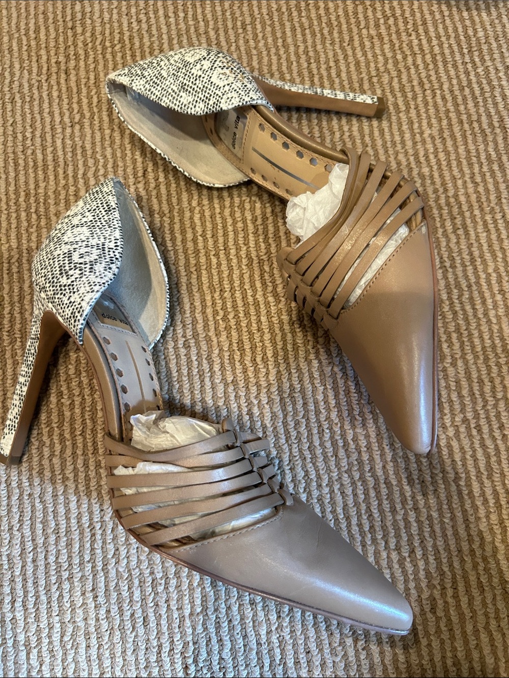 NWOT DOLCE VITA Women's Taupe Pointed-Toe Strappy heels size 8.5